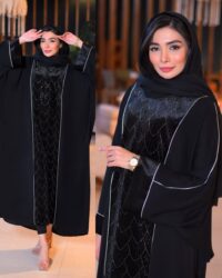 مانتو گوچی: لوکس و شیک